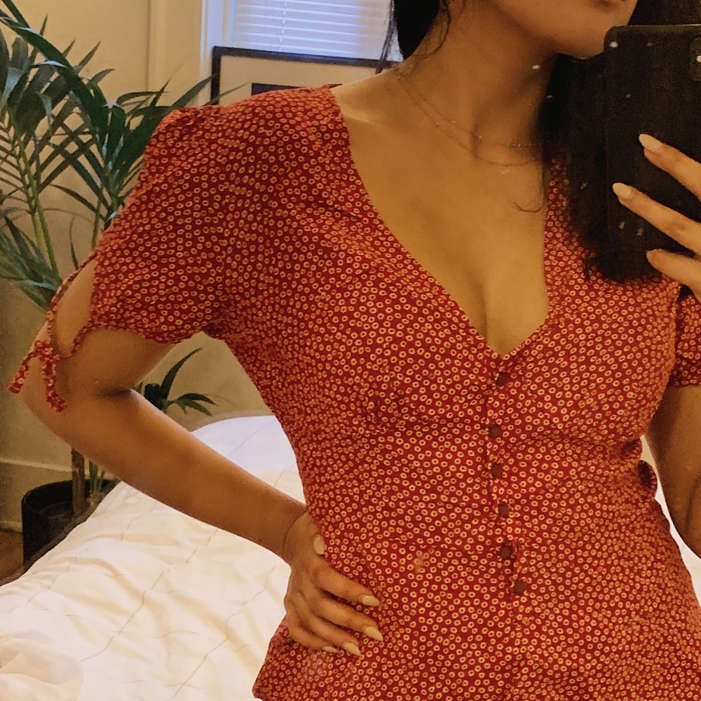 URBAN OUTFITTERS Red Patterned Frilly Top